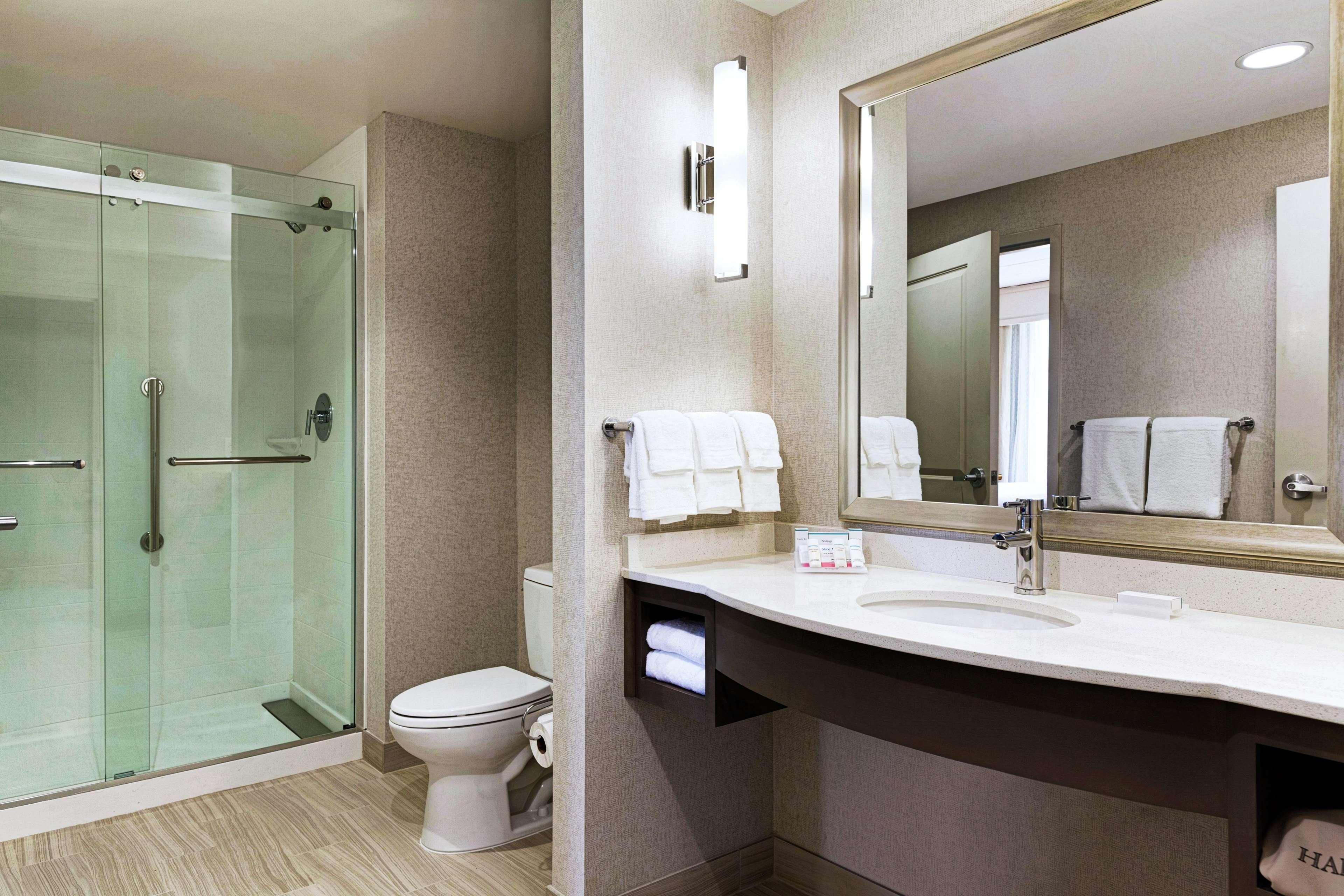 Hilton Garden Inn Lenox Pittsfield Exterior foto